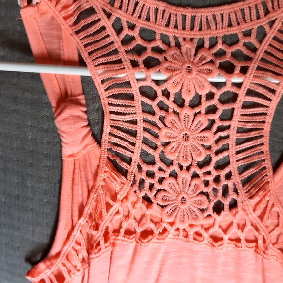 Women's Summer Tank - Picture 2 of 5